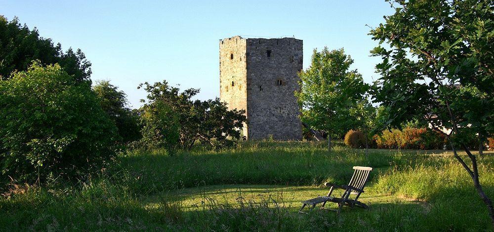 Hotel Torre De Villademoros Luarca Buitenkant foto